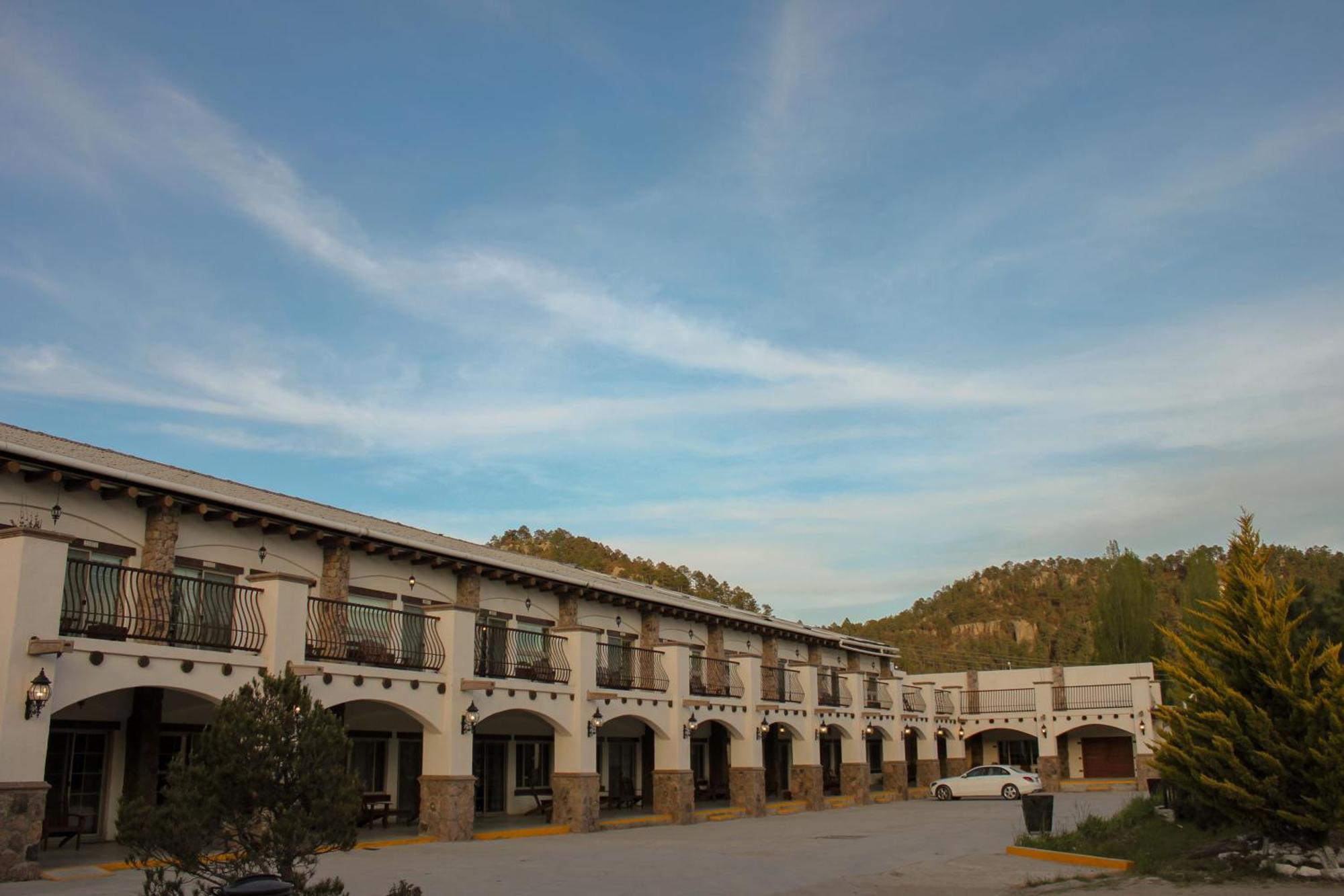 Hotel Quinta Mision Creel Exterior photo