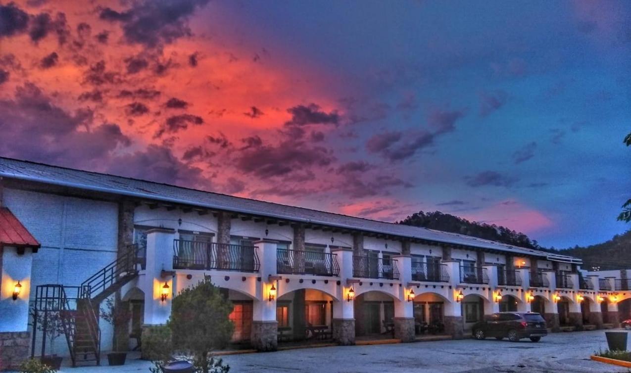 Hotel Quinta Mision Creel Exterior photo